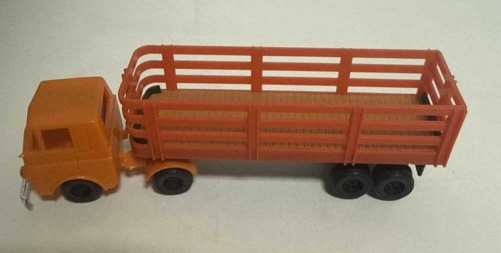 Tyco HO Gauge 1/87 Semi Stake Truck 1970's Small Scale Model 4.5" by 1.2” VTG